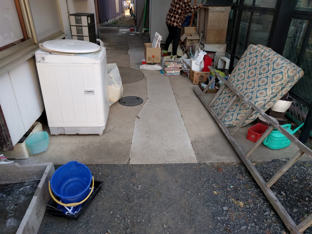 【坂東市】家の取り壊しで大量に出た不用品の回収・処分 お客様の声