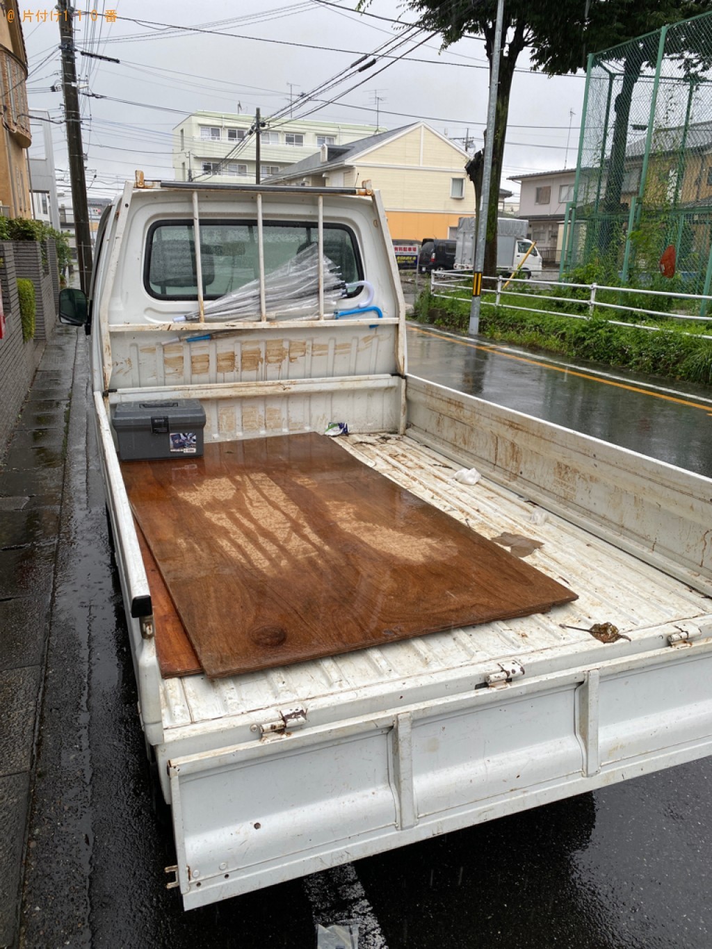 ギター、カーテン、鉄柵、襖、小型家電、物干し竿等の回収・処分